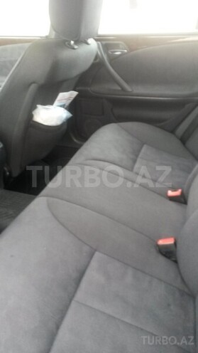 Mercedes E 220 1999, 223,000 km - 2.2 l - Bakı