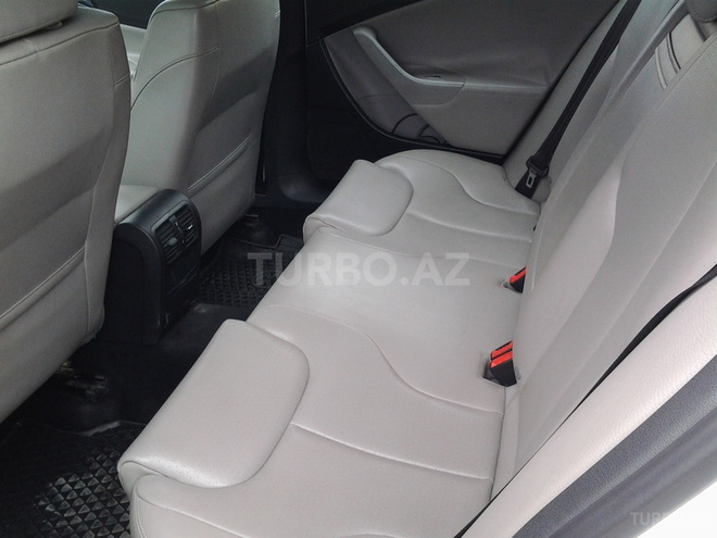 Volkswagen Passat 2006, 148,000 km - 2.0 л - Bakı