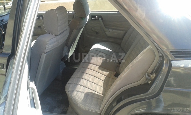 Mercedes 190 1991, 250,000 km - 2.0 l - Bakı