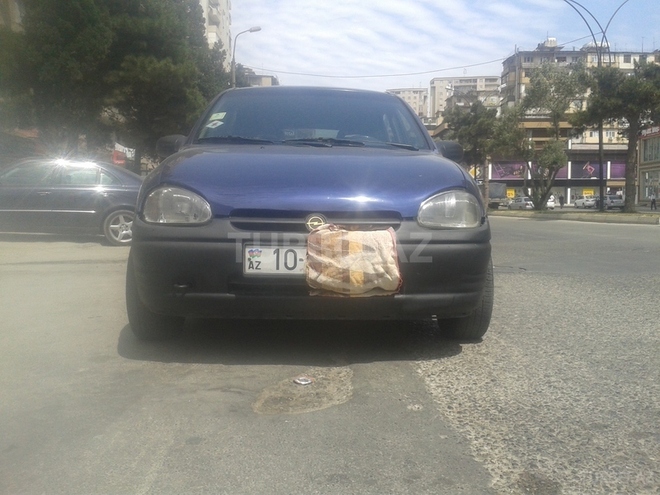 Opel Vita 1996, 176,000 km - 1.4 л - Bakı
