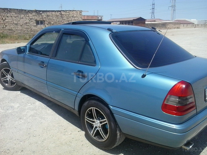 Mercedes C 180 1997, 270,000 km - 1.8 l - Bakı
