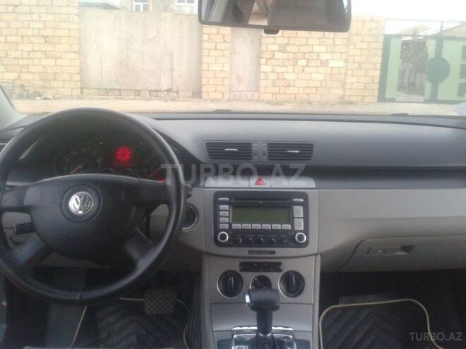 Volkswagen Passat 2006, 160,000 km - 2.0 l - Bakı