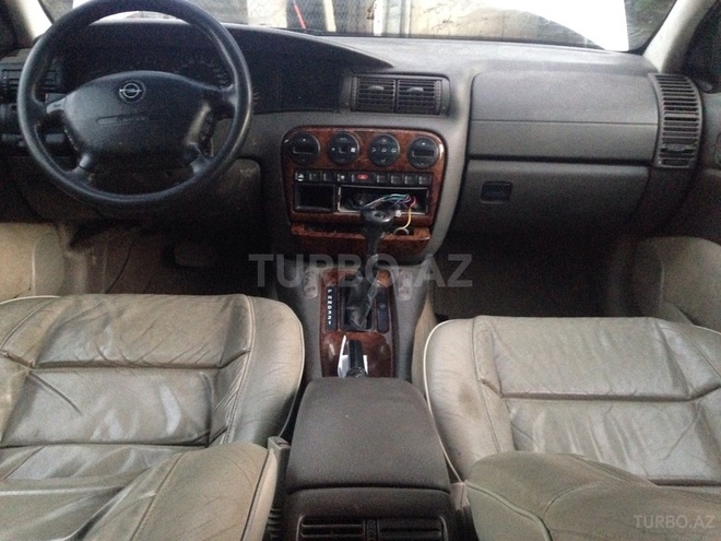 Opel Omega 1998, 193,000 km - 2.5 л - Bakı