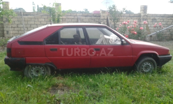 Peugeot 206 1993, 70,400 km - 0.2 l - Bakı