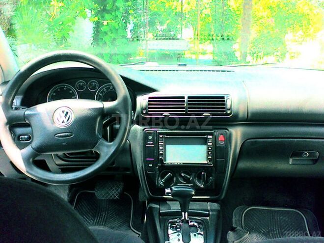 Volkswagen Passat 2001, 280,000 km - 1.8 l - Bakı