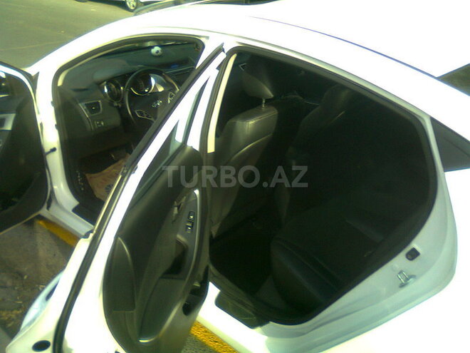 Hyundai Elantra 2012, 41,660 km - 1.8 l - Bakı