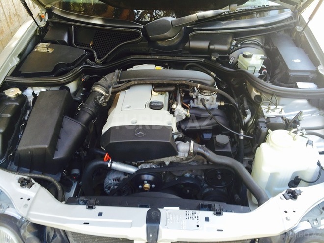 Mercedes E 200 1998, 190,000 km - 2.0 l - Bakı