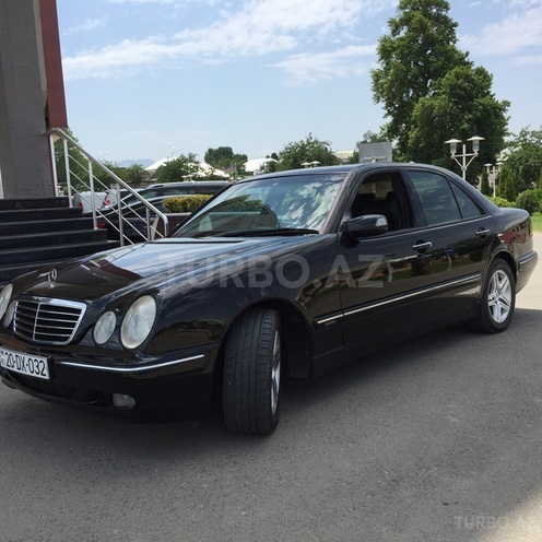 Mercedes E 280 2000, 203,000 km - 2.8 л - Bakı