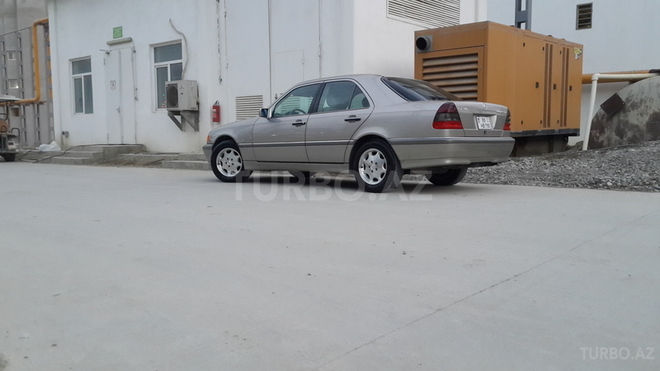 Mercedes C 230 1999, 160,000 km - 2.3 l - Bakı