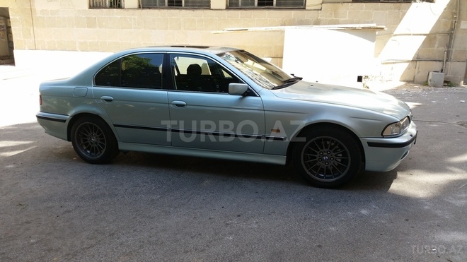 BMW 523 1997, 348,000 km - 2.5 l - Bakı