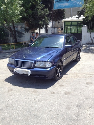 Mercedes C 180 1998, 245,400 km - 1.8 l - Bakı