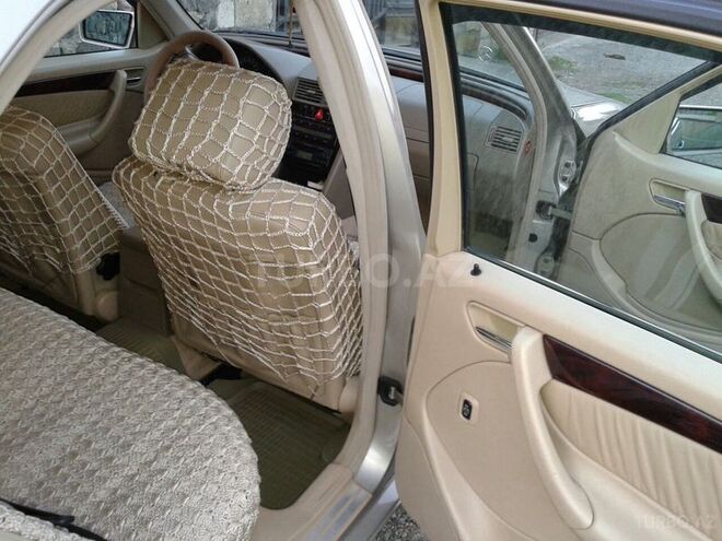 Mercedes C 200 1998, 253,000 km - 2.0 l - Bakı