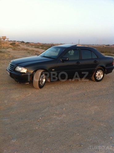 Mercedes C 180 1999, 250,000 km - 1.8 л - Bakı