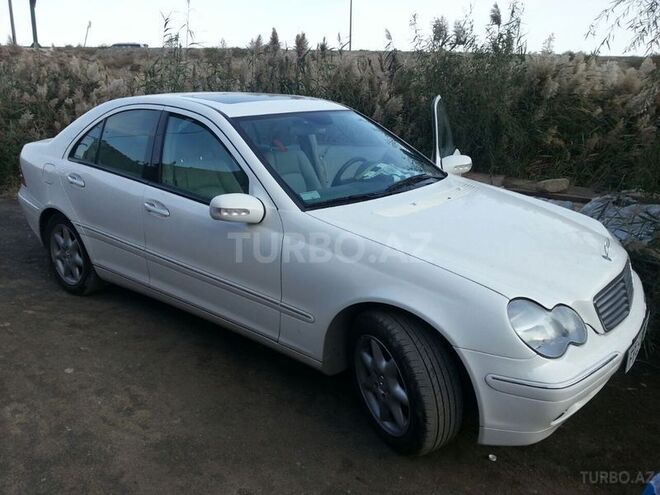 Mercedes C 240 2002, 200,000 km - 2.4 l - Bakı