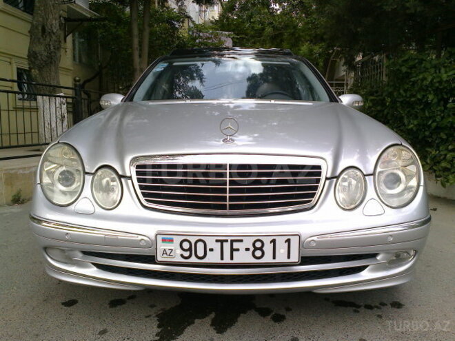 Mercedes E 270 2004, 170,000 km - 2.7 l - Bakı