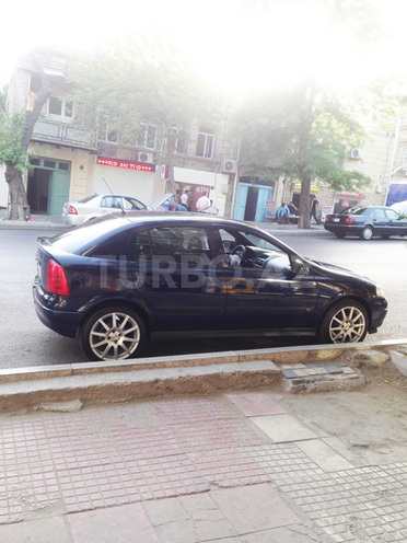 Opel Astra 1999, 270,000 km - 1.6 l - Bakı