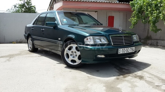 Mercedes C 240 1997, 270,000 km - 2.4 l - Bakı