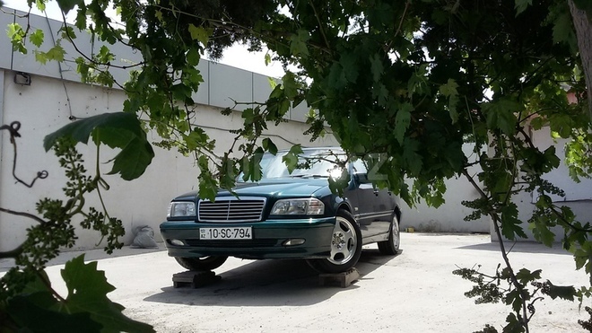 Mercedes C 240 1997, 270,000 km - 2.4 l - Bakı