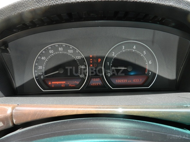BMW 750 2006, 107,000 km - 4.8 л - Bakı