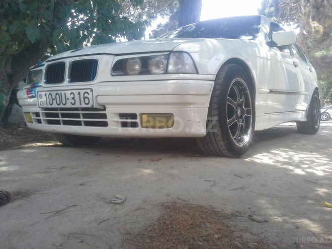 BMW 316 1992, 250,000 km - 1.6 l - Bakı