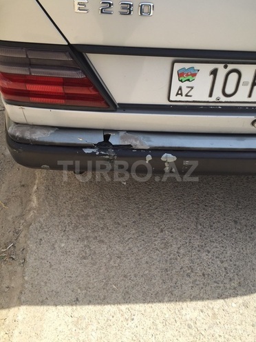 Mercedes E 230 1986, 0 km - 2.3 л - Bakı