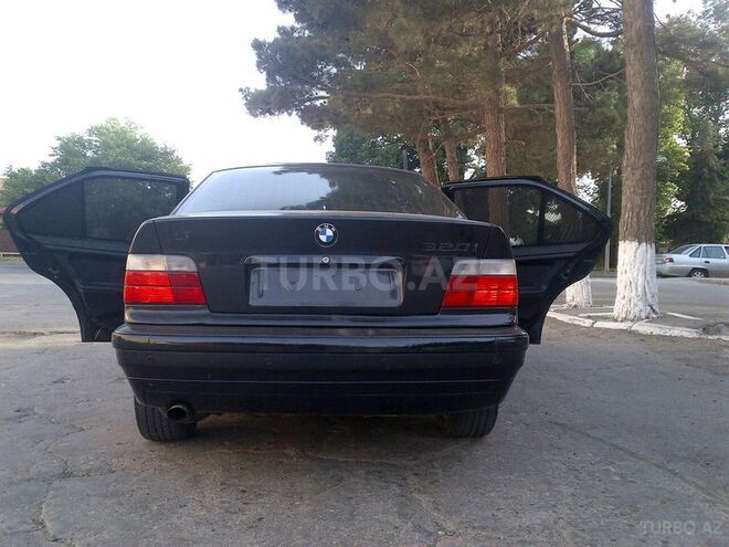 BMW 320 1995, 296,596 km - 2.0 l - Bakı