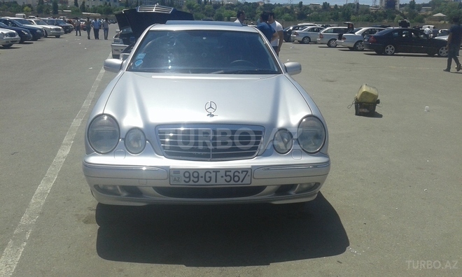 Mercedes E 240 2000, 161,000 km - 2.4 l - Bakı