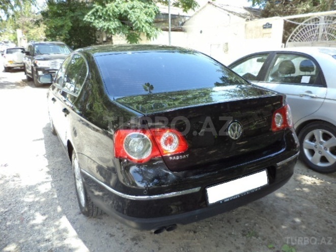 Volkswagen Passat 2007, 110,000 km - 2.0 l - Bakı