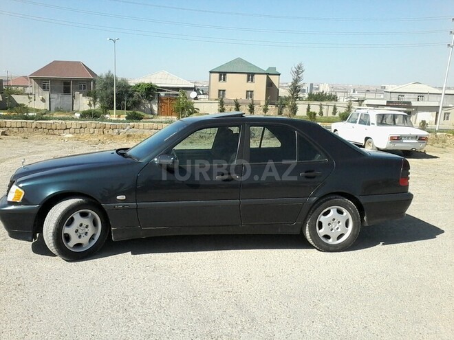 Mercedes C 240 1999, 185,000 km - 2.4 л - Bakı