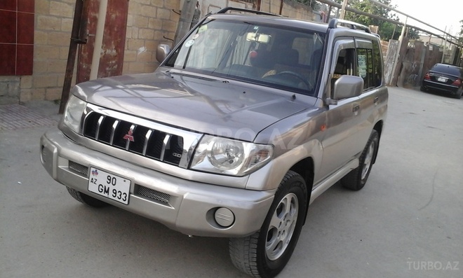 Mitsubishi Pajero io 1999, 164,000 km - 1.8 l - Bakı