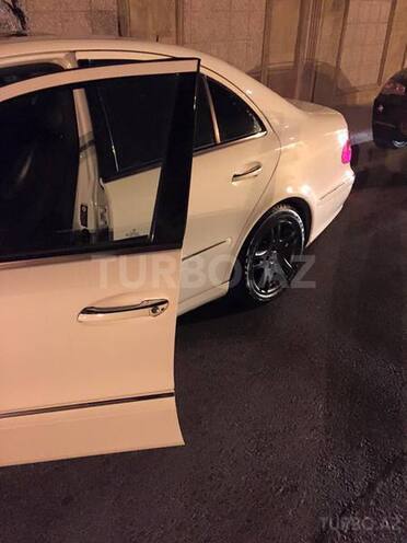 Mercedes E 320 2002, 319,000 km - 3.3 л - Bakı