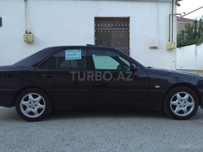 Mercedes C 240 1997, 314,000 km - 2.4 l - Bakı
