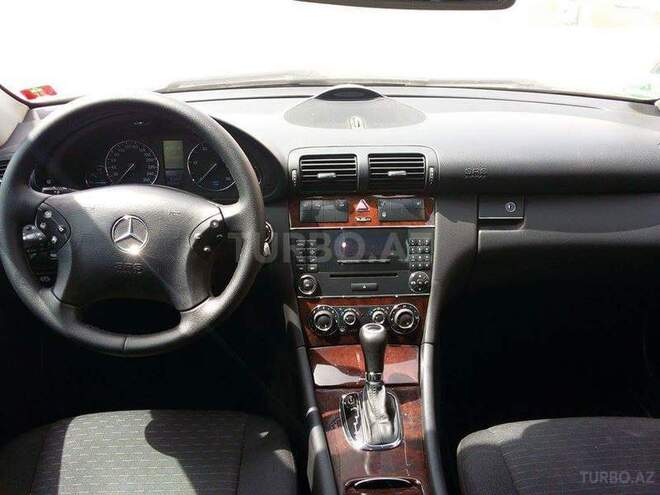 Mercedes C 220 2005, 172,000 km - 2.2 l - Bakı