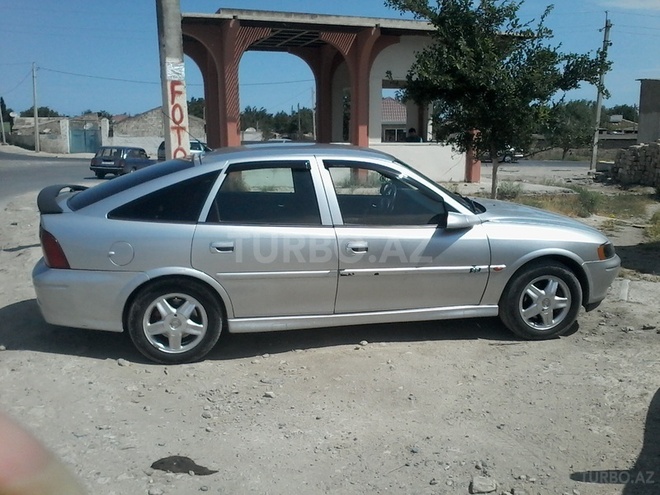 Opel Vectra 2000, 203,000 km - 1.6 l - Bakı