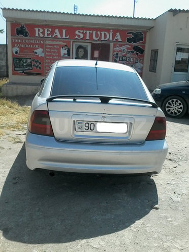 Opel Vectra 2000, 203,000 km - 1.6 l - Bakı