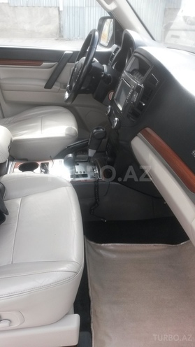 Mitsubishi Pajero 2007, 140,000 km - 3.0 l - Bakı