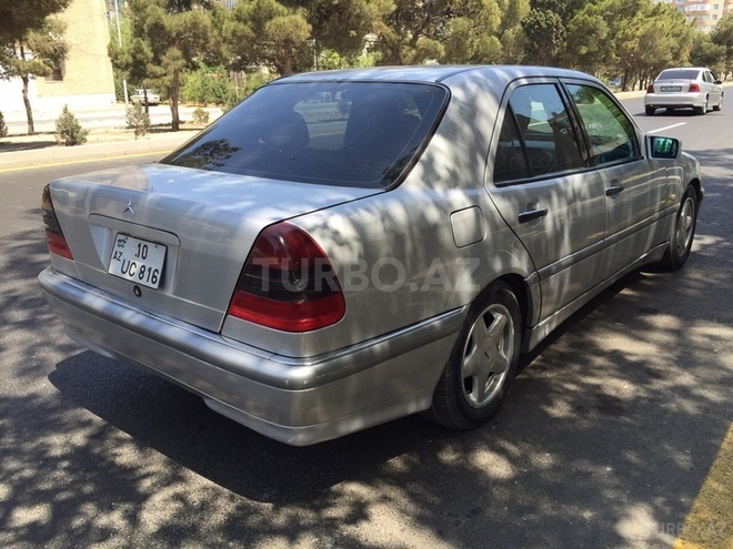 Mercedes C 240 1998, 161,600 km - 2.4 l - Bakı