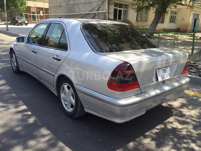 Mercedes C 240 1998, 161,600 km - 2.4 l - Bakı