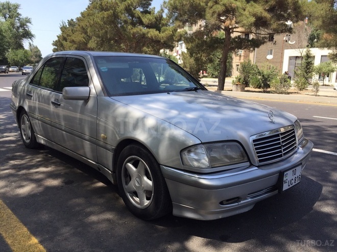 Mercedes C 240 1998, 161,600 km - 2.4 l - Bakı