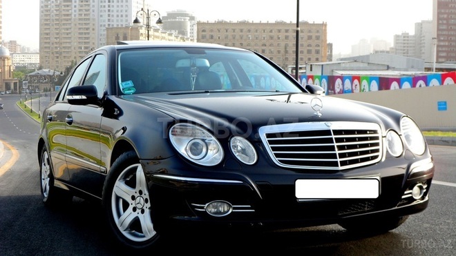 Mercedes E 220 2006, 166,000 km - 2.2 l - Bakı