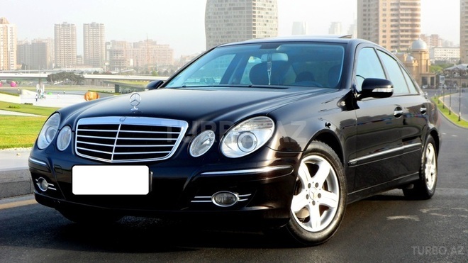 Mercedes E 220 2006, 166,000 km - 2.2 l - Bakı