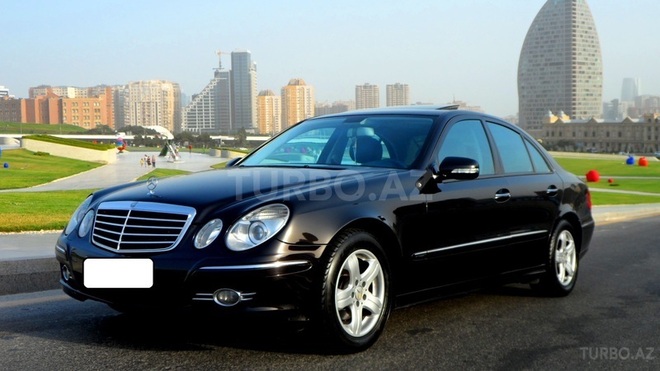Mercedes E 220 2006, 166,000 km - 2.2 l - Bakı