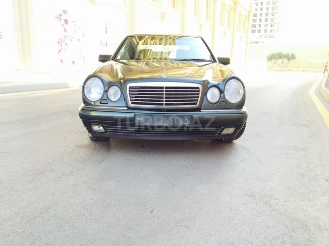 Mercedes E 280 1996, 279,000 km - 2.8 l - Bakı