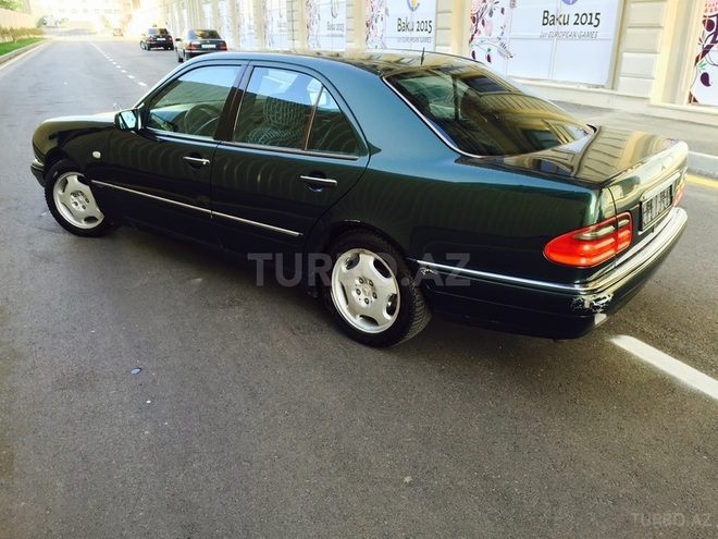 Mercedes E 280 1996, 279,000 km - 2.8 l - Bakı
