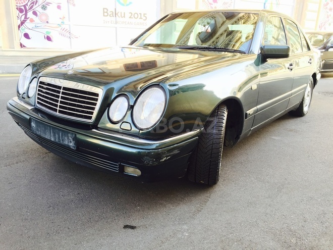 Mercedes E 280 1996, 279,000 km - 2.8 l - Bakı