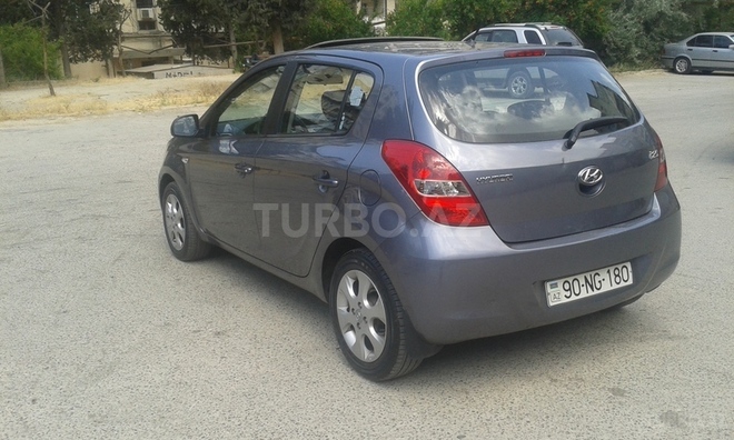 Hyundai i20 2011, 43,000 km - 1.4 l - Bakı