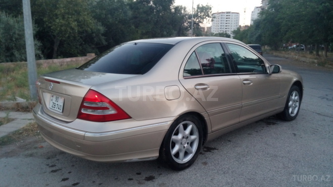Mercedes C 240 2001, 288,000 km - 2.6 l - Bakı