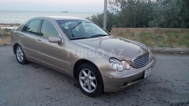 Mercedes C 240 2001, 288,000 km - 2.6 l - Bakı