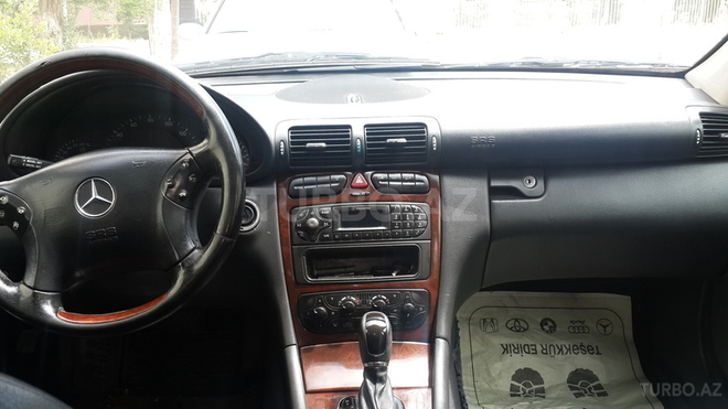 Mercedes C 240 2001, 288,000 km - 2.6 l - Bakı