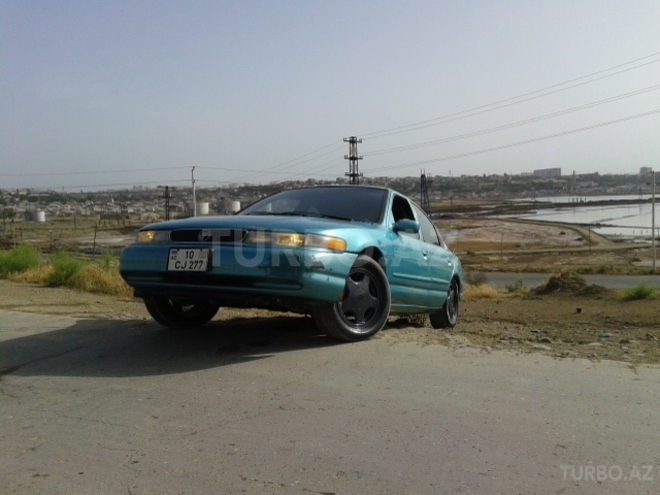 Ford  1995, 2,015,000 km - 2.0 l - Bakı